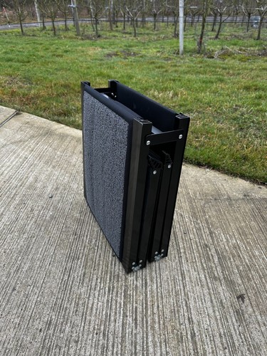 Aluminium folding dog - aluminium,